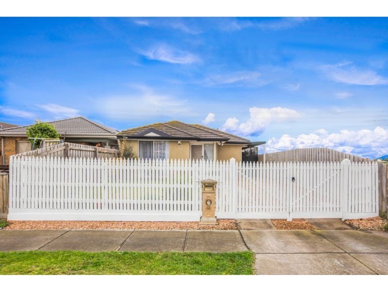 58 Rachel Drive, Cranbourne North VIC 3977