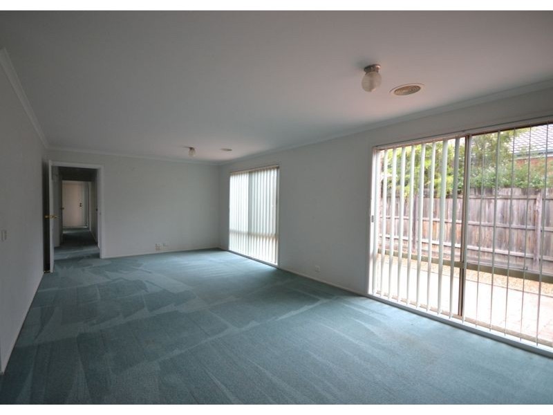 12 Lassiter Court, Narre Warren VIC 3805