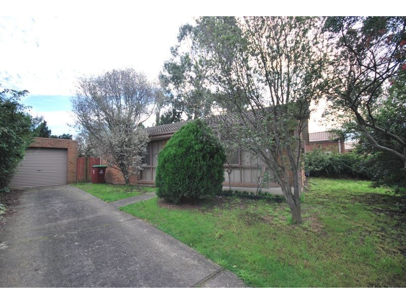 3 Rachel Drive, Cranbourne North VIC 3977