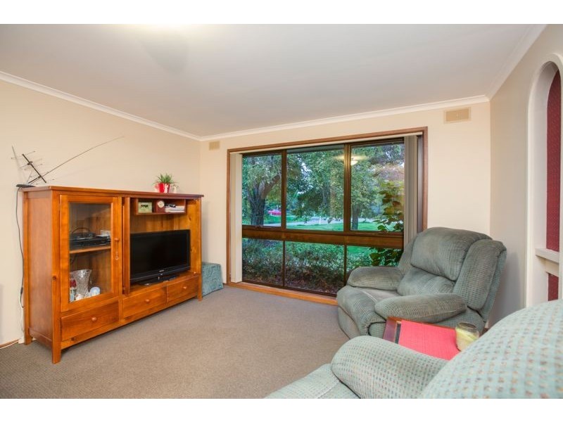 16 Oroya Grove, Clyde VIC 3978