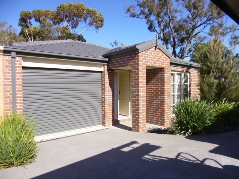 14/40 Army Road, Pakenham VIC 3810
