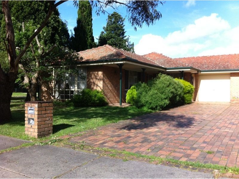 1/6 Russell Street, Cranbourne VIC 3977