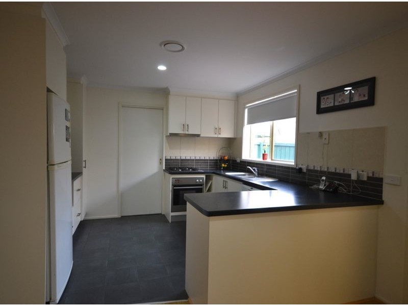 49A Lakeview Drive, Narre Warren South VIC 3805