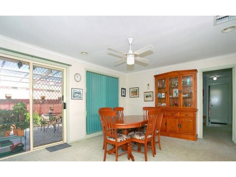 3 Rimes Close, Cranbourne West VIC 3977