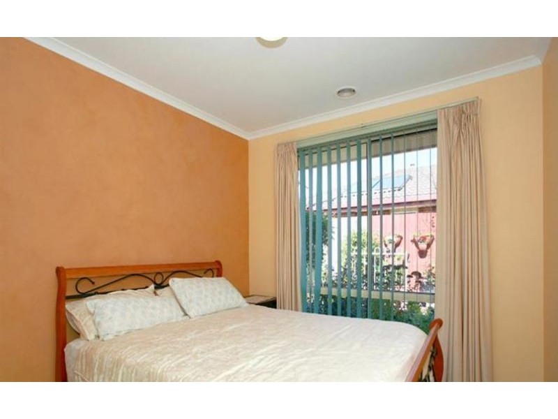 3 Rimes Close, Cranbourne West VIC 3977