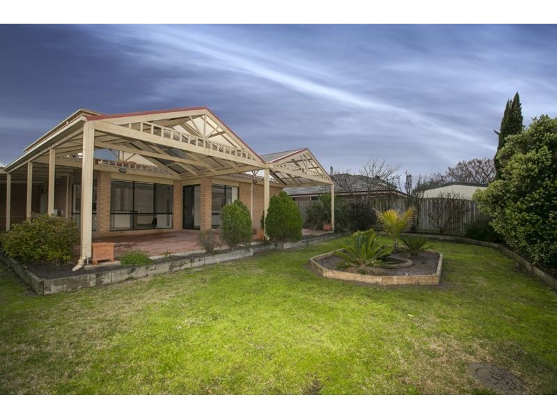 10 Broadland Way, Narre Warren South VIC 3805