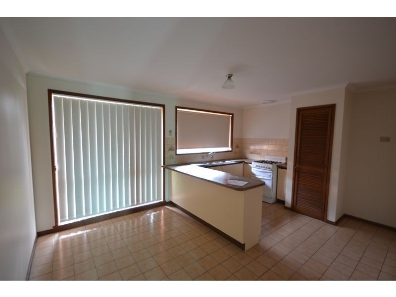 1/54 Elizabeth Street, Cranbourne North VIC 3977