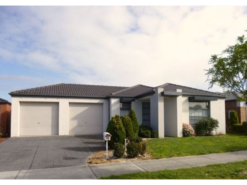 40 Sing Crescent, Berwick VIC 3806