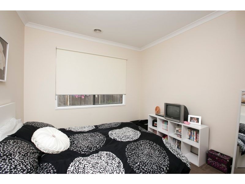 13 Beechtree Way, Cranbourne North VIC 3977