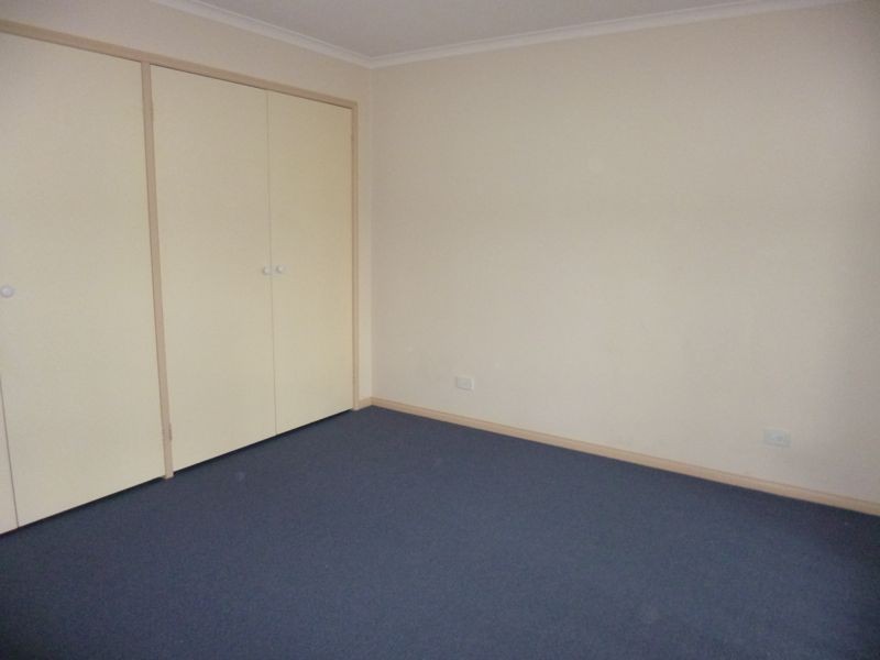 1/44 Bunbury Avenue, Narre Warren VIC 3805