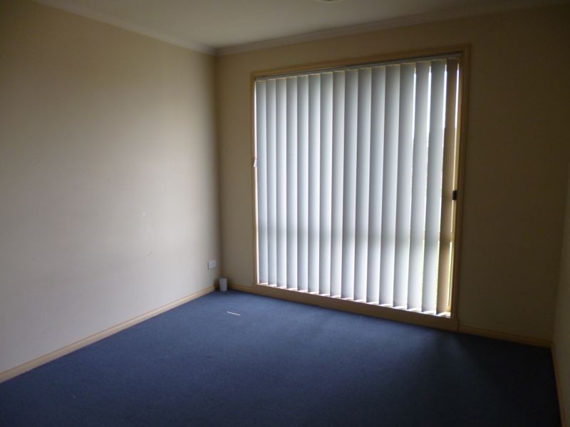 1/44 Bunbury Avenue, Narre Warren VIC 3805