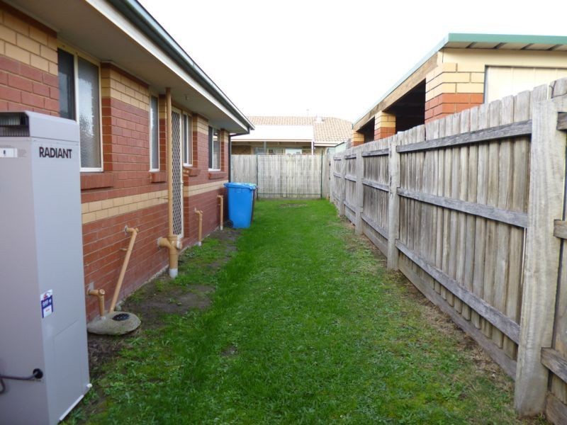 1/44 Bunbury Avenue, Narre Warren VIC 3805