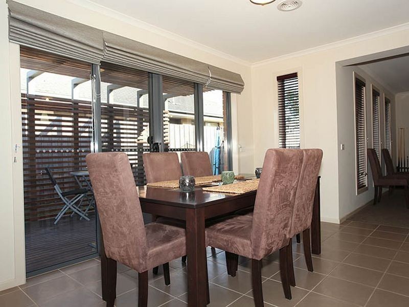 23 Ferndown Drive, Cranbourne VIC 3977