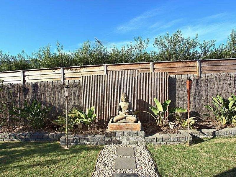 23 Ferndown Drive, Cranbourne VIC 3977