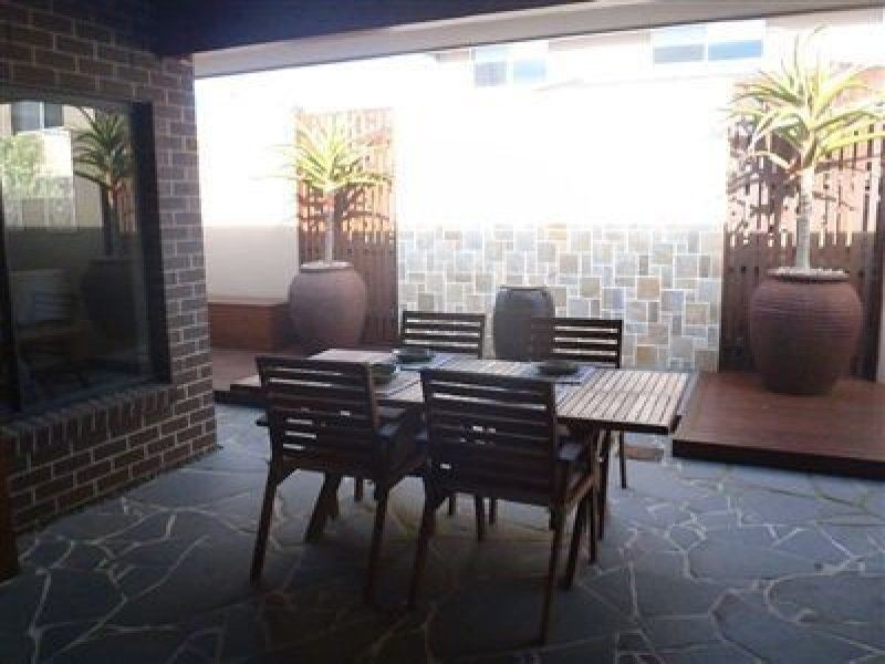 3 Nature Circuit, Cranbourne North VIC 3977