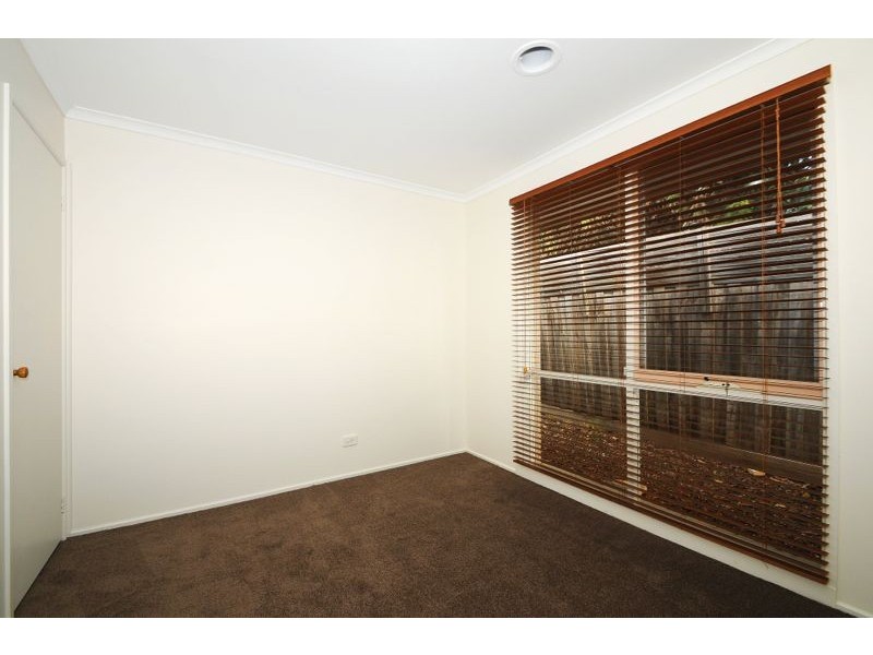 2 Joyce Street, Cranbourne West VIC 3977