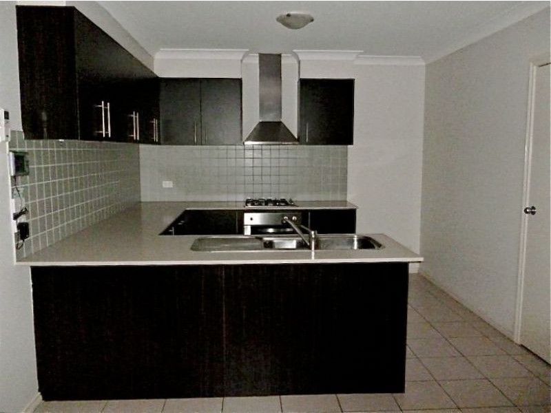 14 Kingsbarn Court, Cranbourne VIC 3977