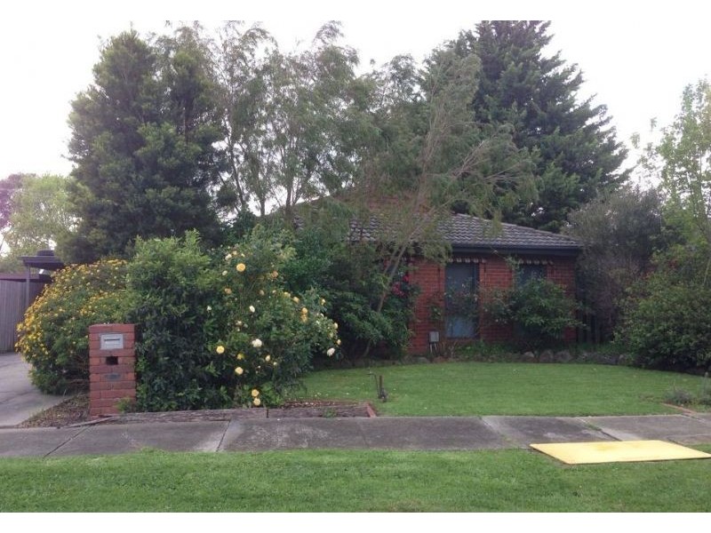 30 Barkly Street, Cranbourne VIC 3977