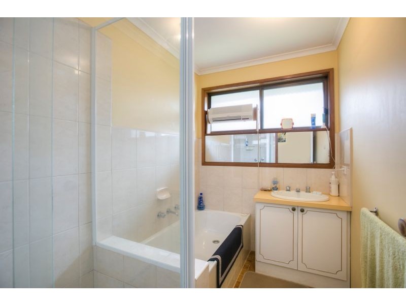 1/11 Tucker Street, Cranbourne VIC 3977