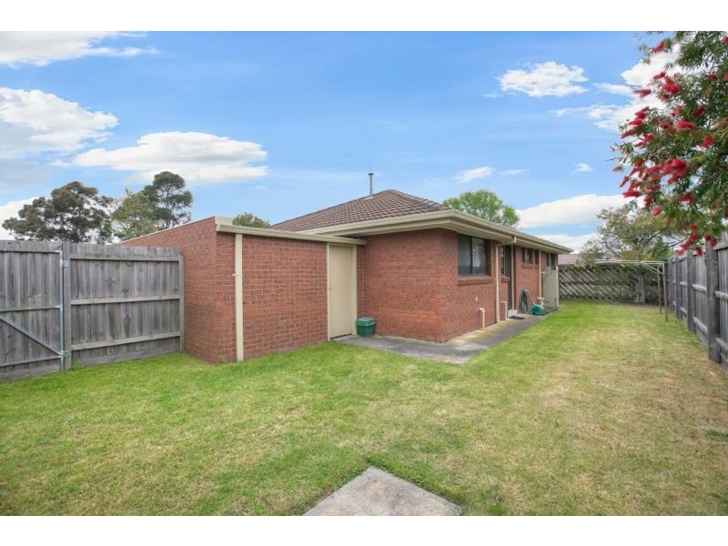 1/11 Tucker Street, Cranbourne VIC 3977