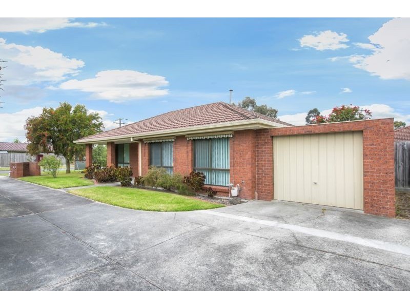 1/11 Tucker Street, Cranbourne VIC 3977