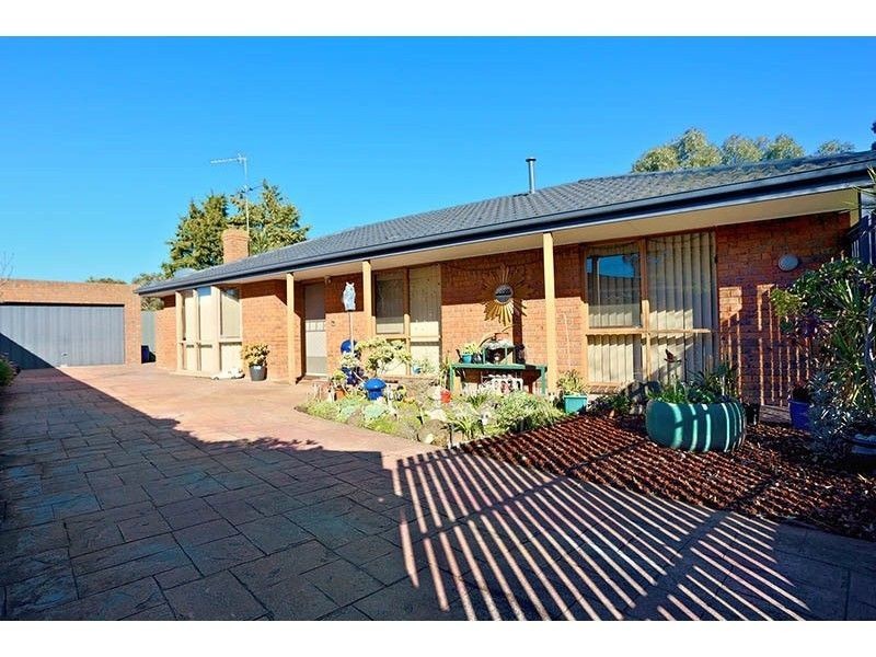 62 Duff Street, Cranbourne VIC 3977