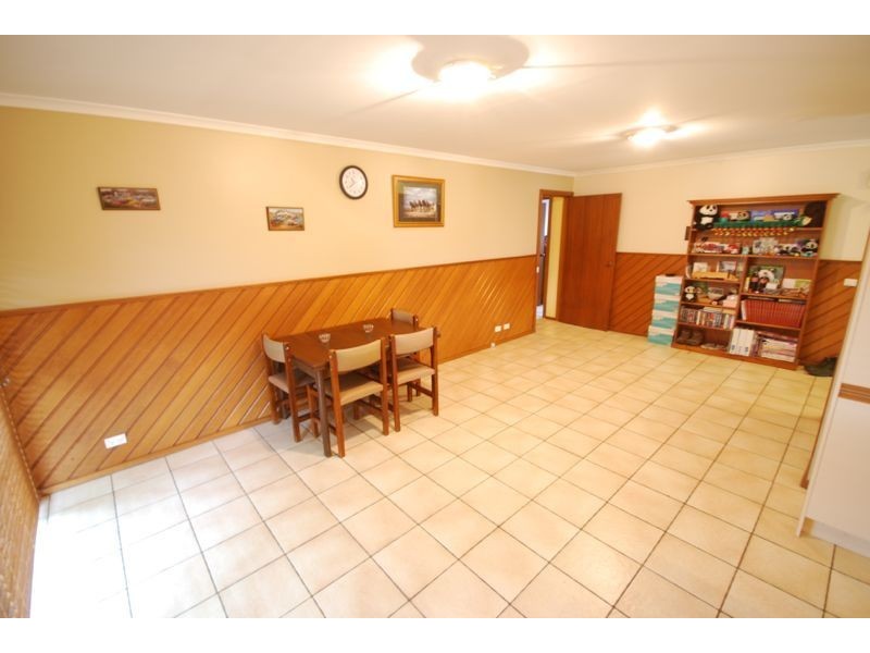 2 Oregon Court, Cranbourne North VIC 3977