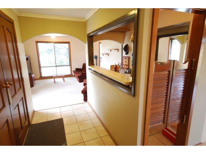 2 Oregon Court, Cranbourne North VIC 3977