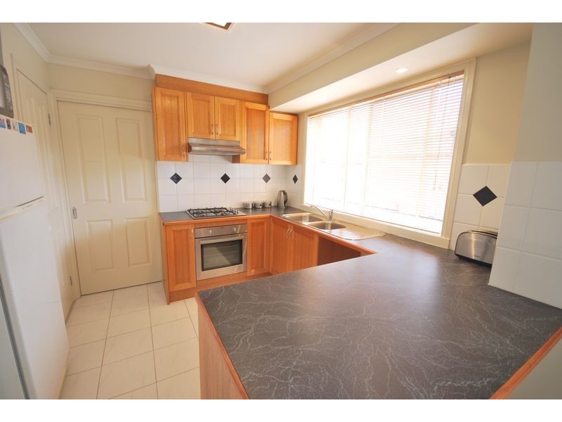 10 Faith Court, Cranbourne West VIC 3977