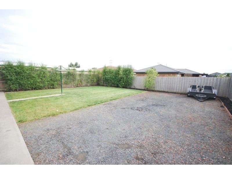 10 Faith Court, Cranbourne West VIC 3977