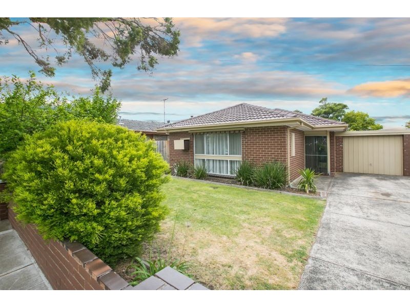3/6B Tucker Street, Cranbourne VIC 3977
