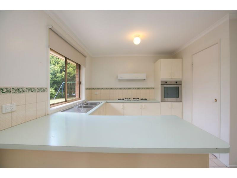 24 Joyce Street, Cranbourne West VIC 3977