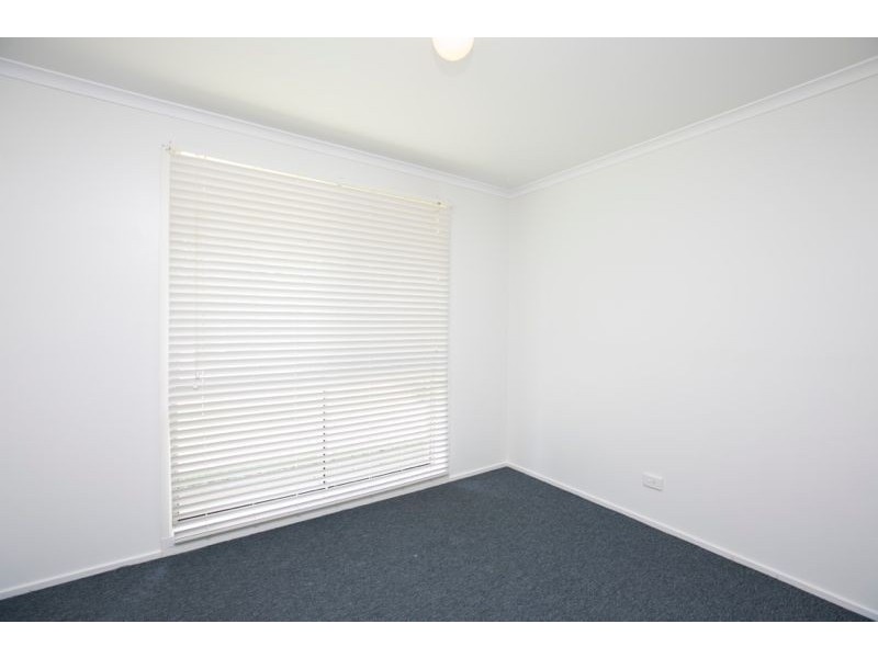 24 Joyce Street, Cranbourne West VIC 3977