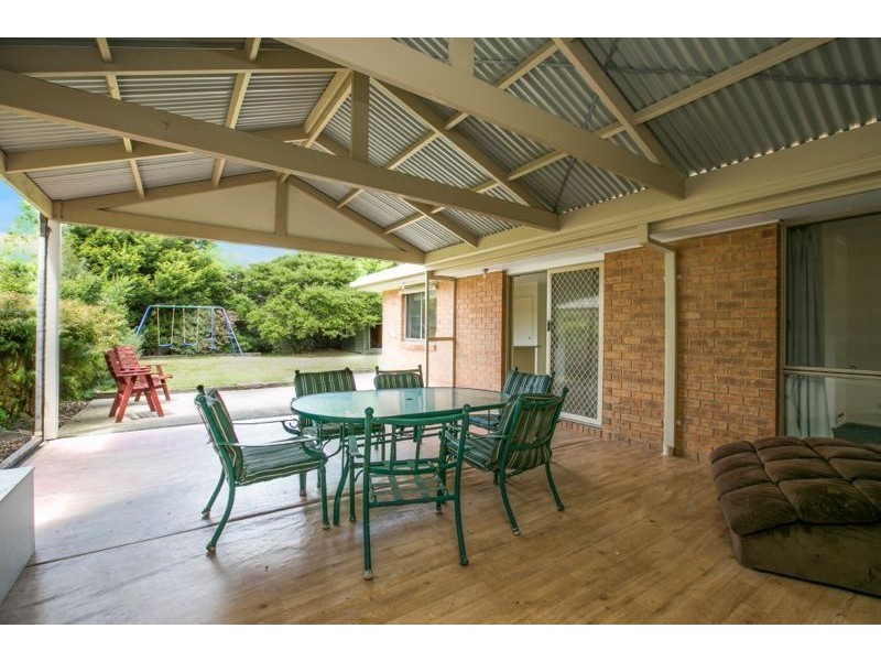 24 Joyce Street, Cranbourne West VIC 3977