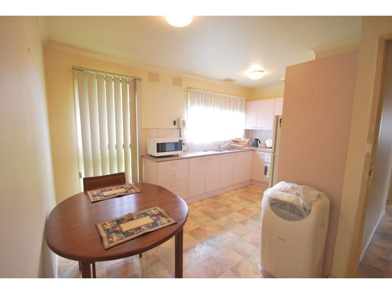 2/10 Lecky Street, Cranbourne VIC 3977