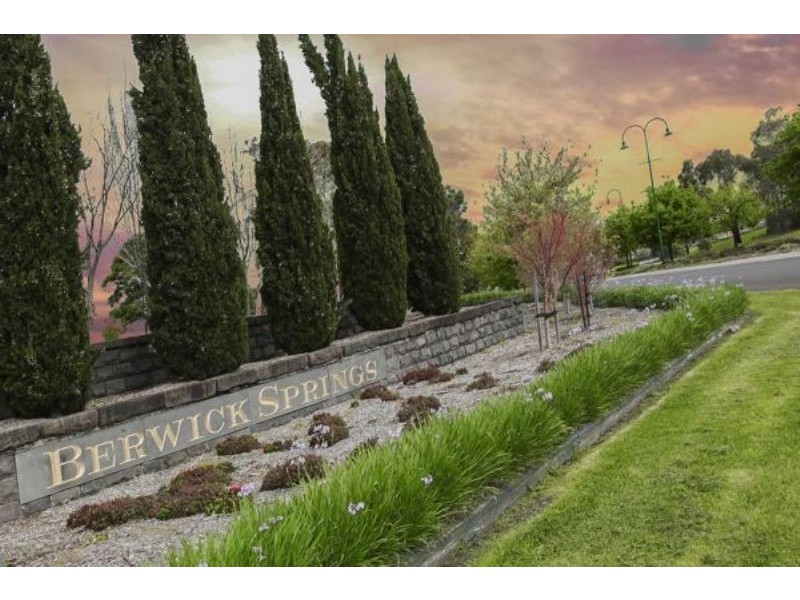 1 Parish Court, Narre Warren South VIC 3805