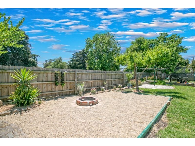 18 Matthew Street, Tooradin VIC 3980