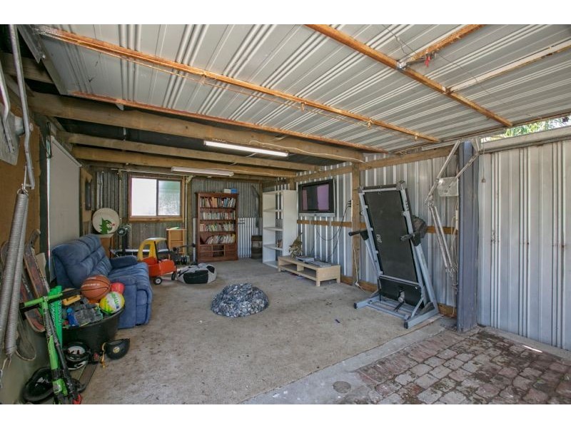 18 Matthew Street, Tooradin VIC 3980