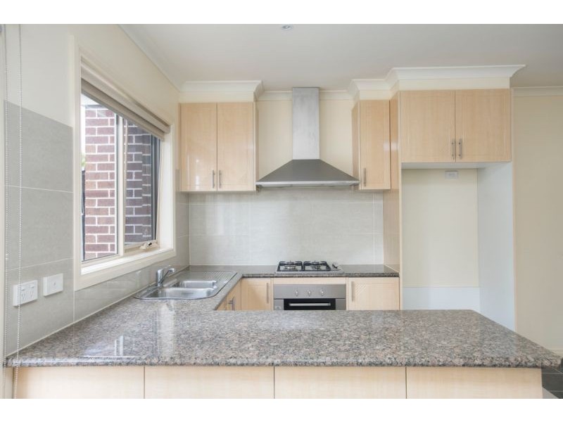 7 Macey Street, Cranbourne VIC 3977