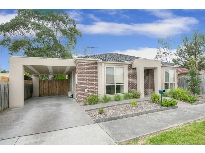 7 Macey Street, Cranbourne VIC 3977