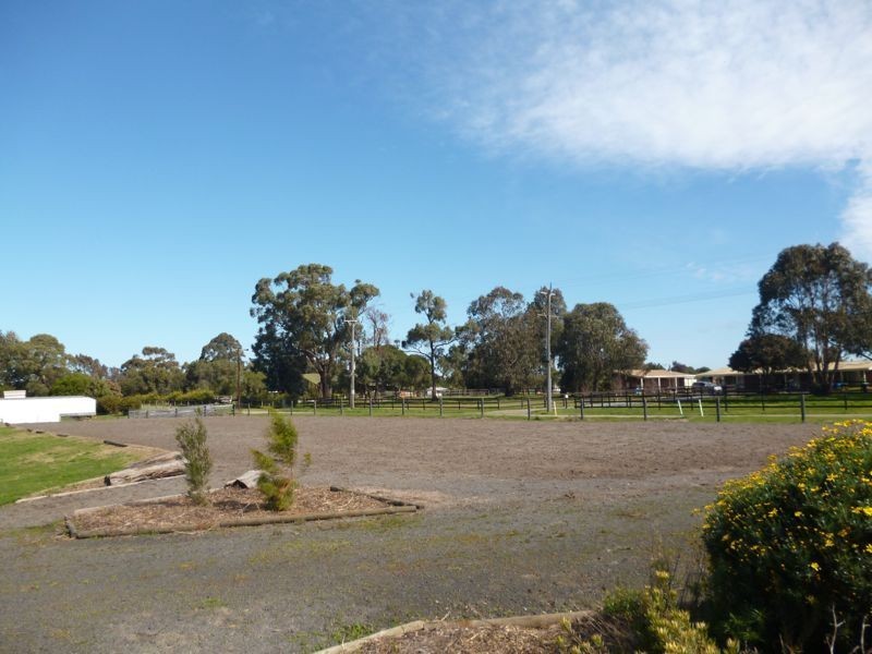 70 Campbells Road, Clyde VIC 3978