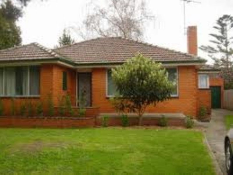 5 Leslie Court, Clayton South VIC 3169