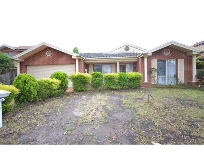 14 Banyalla Drive, Cranbourne West VIC 3977