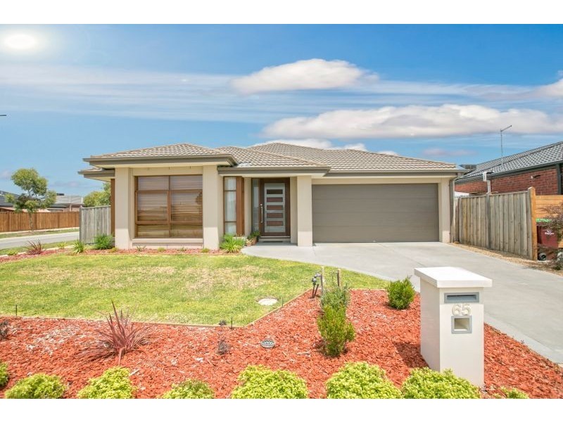 65 Everlasting Boulevard, Cranbourne West VIC 3977
