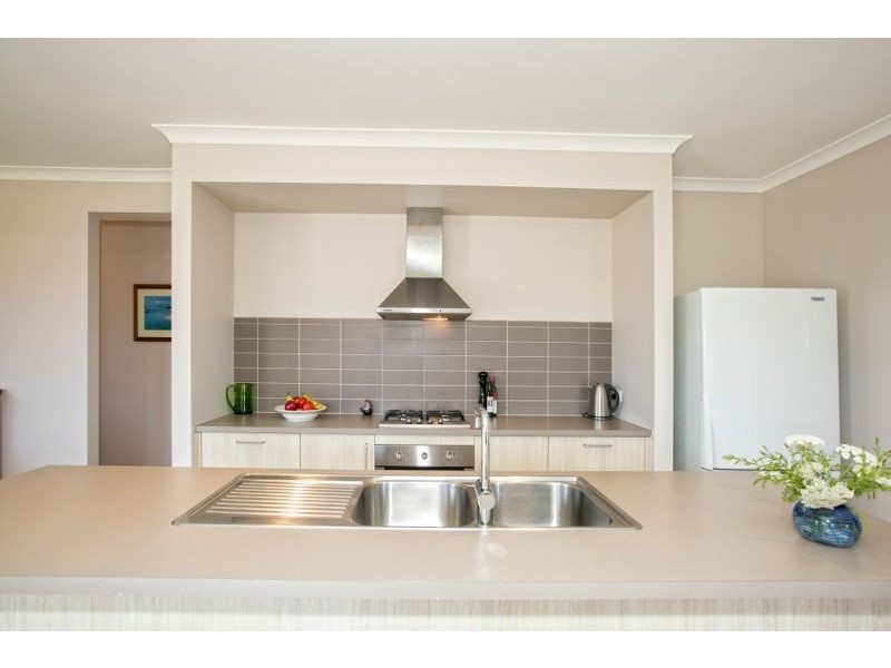 65 Everlasting Boulevard, Cranbourne West VIC 3977