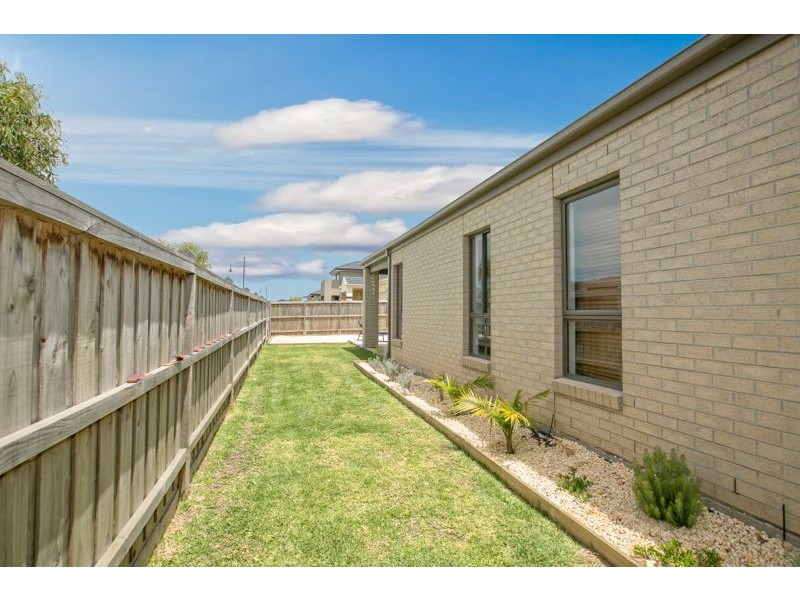 65 Everlasting Boulevard, Cranbourne West VIC 3977