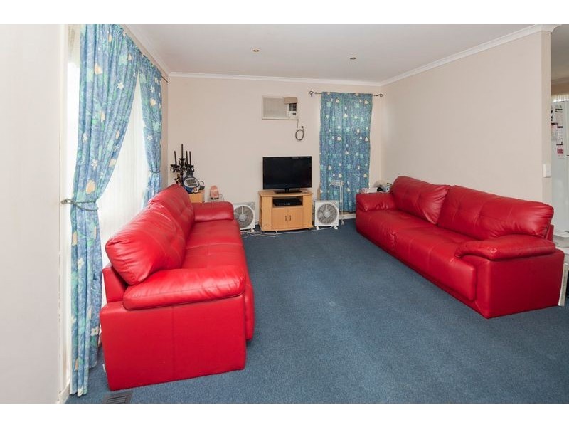 61 DARLING WAY, Narre Warren VIC 3805