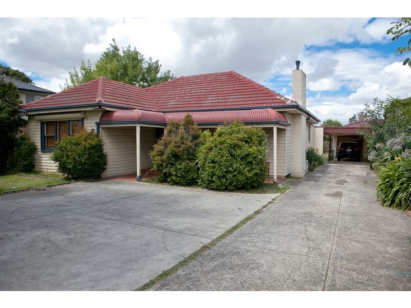 15 Shrives Road, Narre Warren VIC 3805
