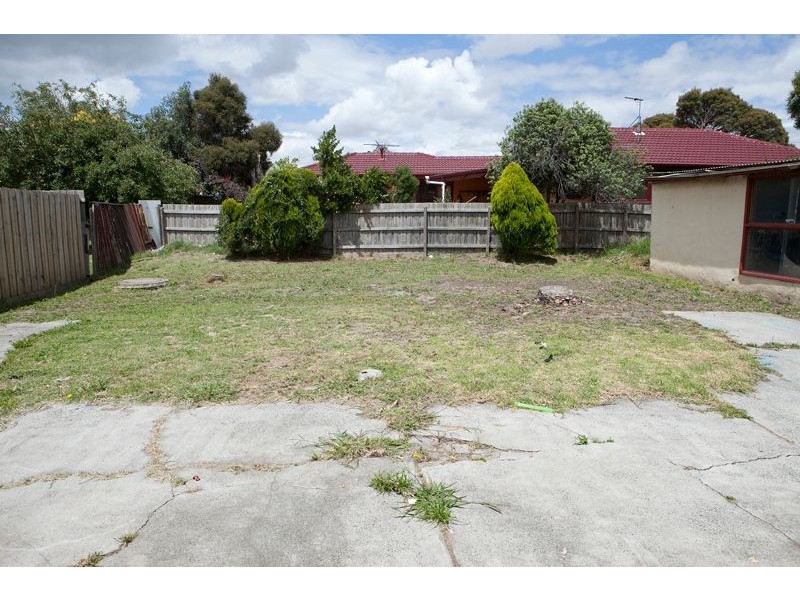 15 Shrives Road, Narre Warren VIC 3805