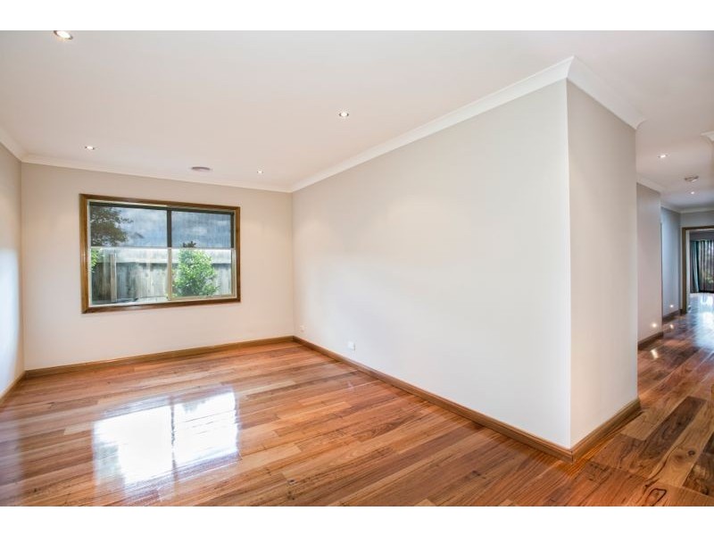 24 Bingham Rise, Lynbrook VIC 3975